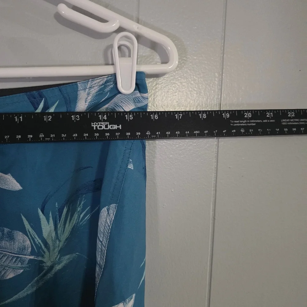 Volcom Board Shorts Mens 29 Blue Tropical Bird of Paradise Palm Swim Trunks‎